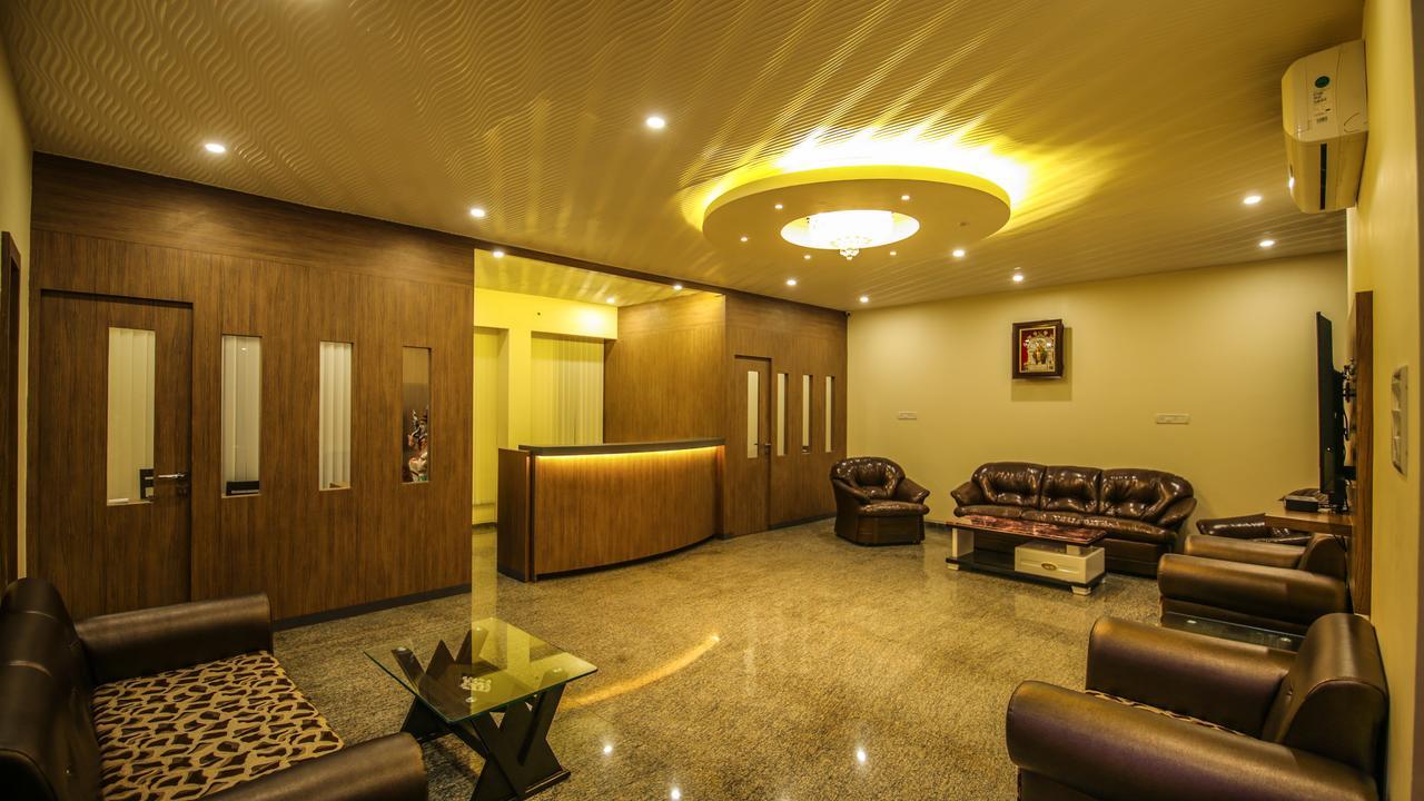 Saubhagya Inn International Lucknow Exterior photo