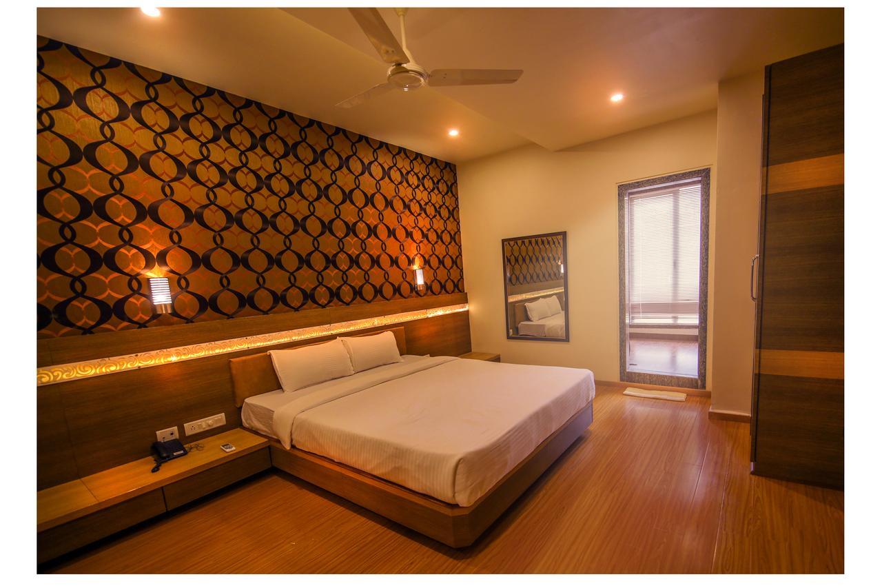 Saubhagya Inn International Lucknow Exterior photo